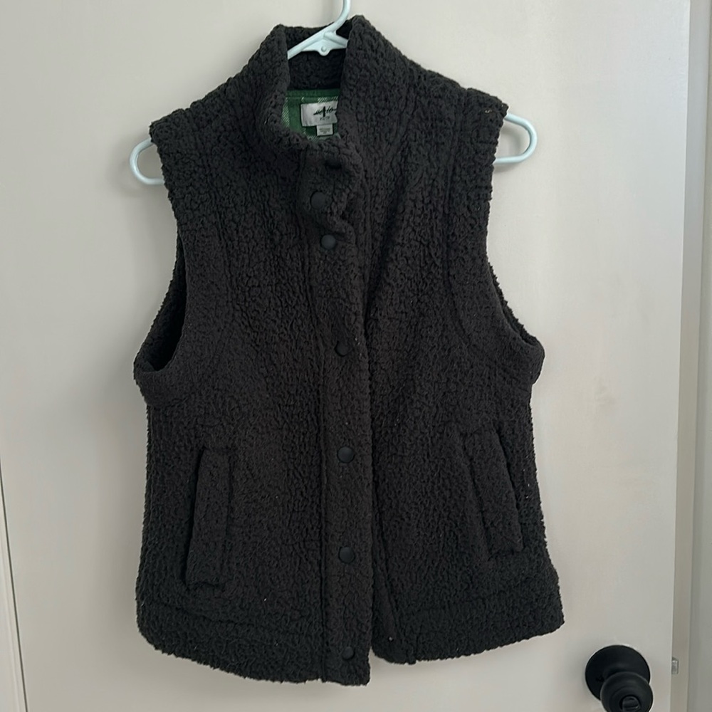 Aerie sherpa vest